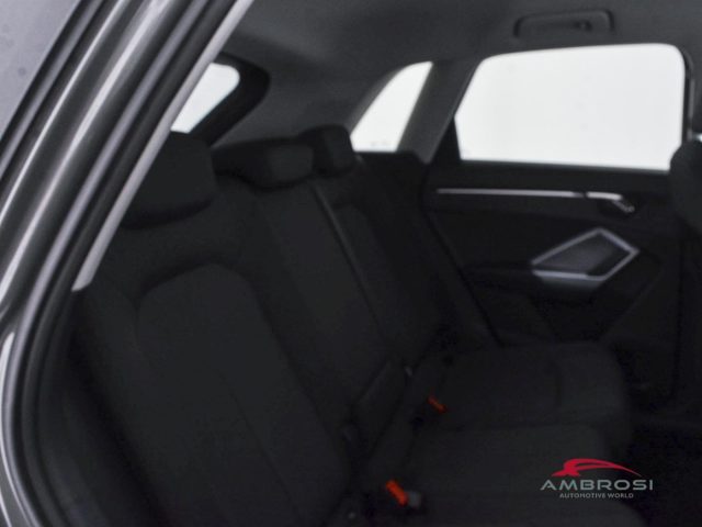 AUDI Q3 usata 10