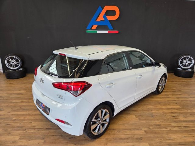 HYUNDAI i20 usata, con Airbag Passeggero