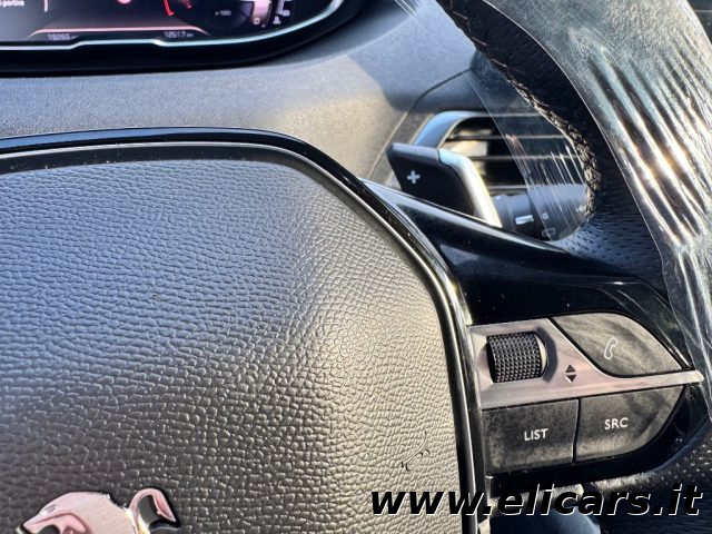 PEUGEOT 5008 usata, con Sensore di luce