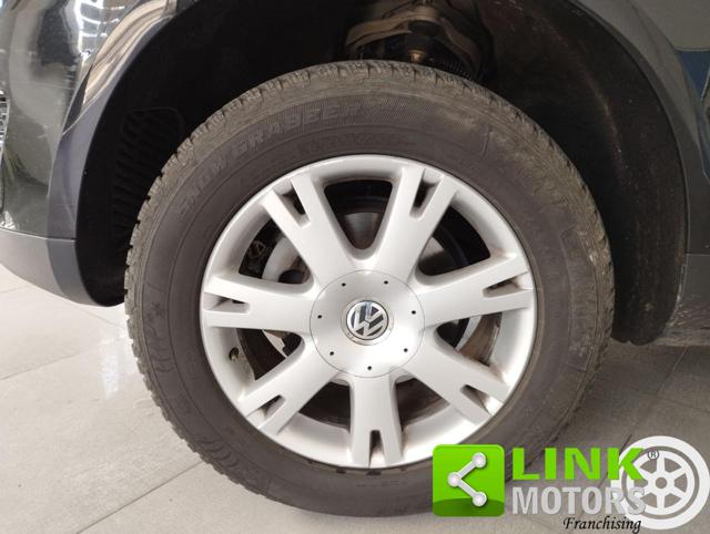 VOLKSWAGEN Touareg usata 21