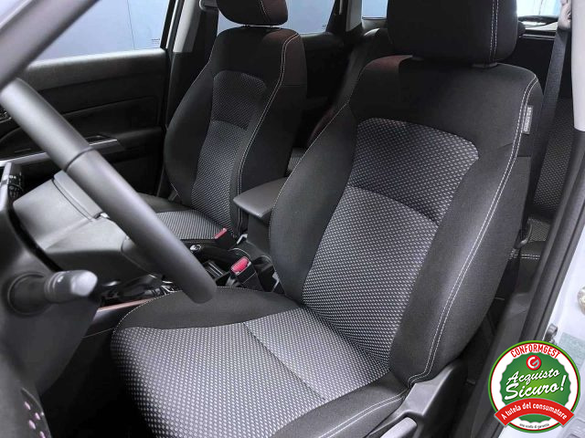 SUZUKI Vitara usata, con Autoradio