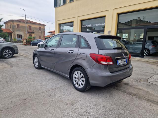 MERCEDES-BENZ B 180 usata, con Airbag laterali