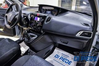 LANCIA Ypsilon usata, con Luci diurne