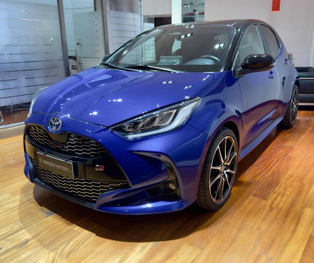 TOYOTA Yaris usata, con Airbag laterali