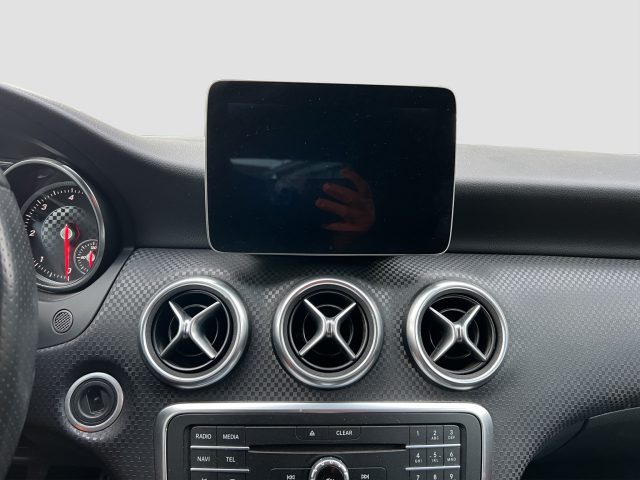 MERCEDES-BENZ A 180 usata 9