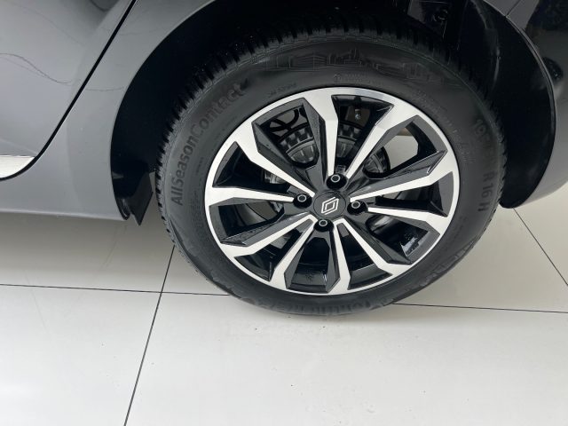 RENAULT Clio usata, con Servosterzo