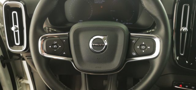 VOLVO XC40 usata 67