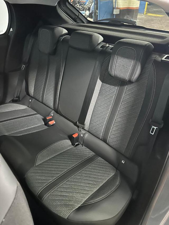 PEUGEOT 208 usata, con Fendinebbia