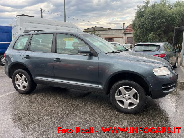 VOLKSWAGEN Touareg usata, con ESP