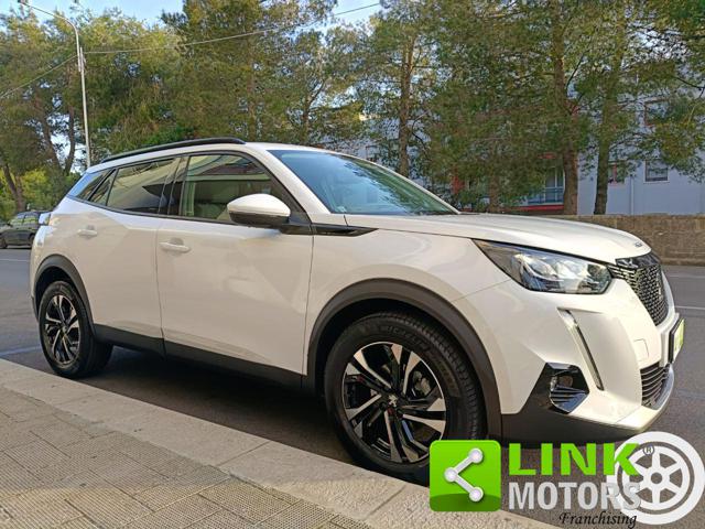 PEUGEOT 2008 usata, con Airbag