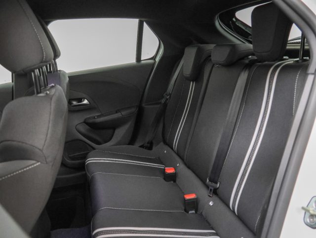 OPEL Corsa usata, con Controllo trazione