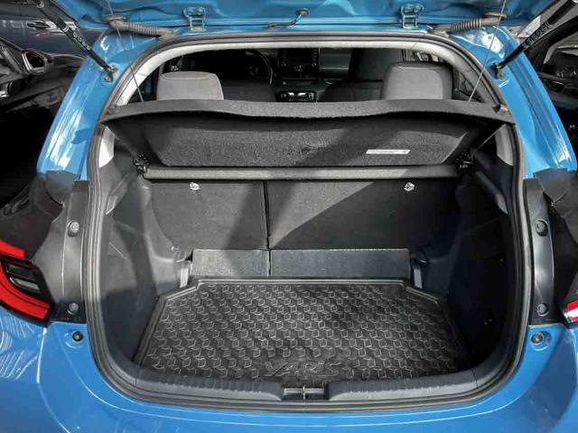 TOYOTA Yaris usata, con Alzacristalli elettrici