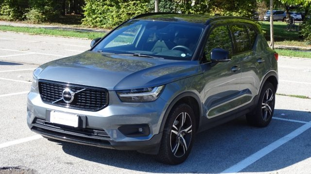 VOLVO XC40 usata, con Airbag laterali