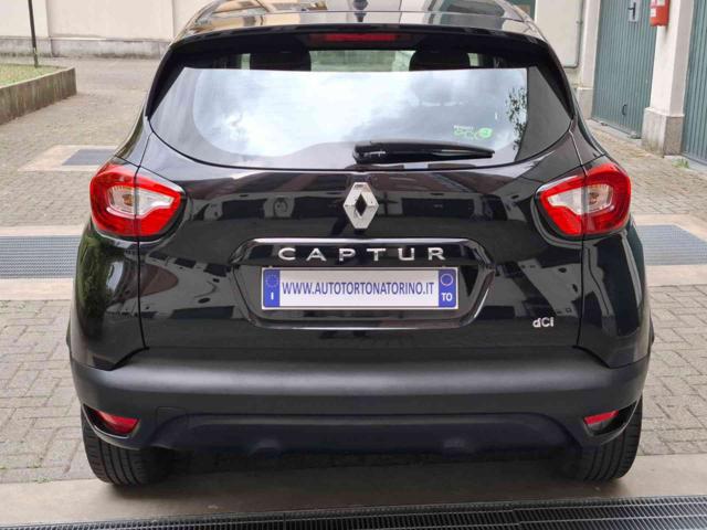 RENAULT Captur usata, con Autoradio