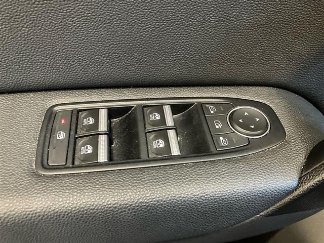 RENAULT Captur usata 24