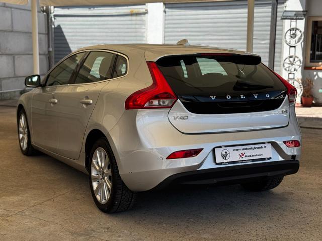 VOLVO V40 usata, con Climatizzatore