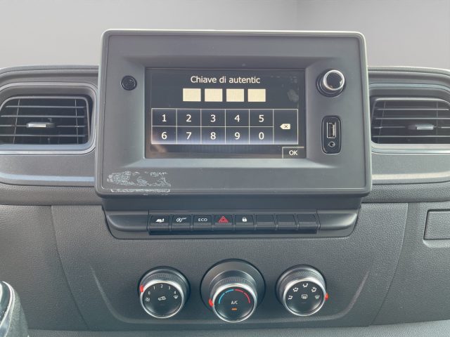RENAULT Master usata, con Sensore di pioggia