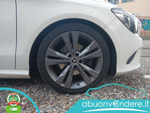 MERCEDES-BENZ CLA 200 usata, con Trazione integrale