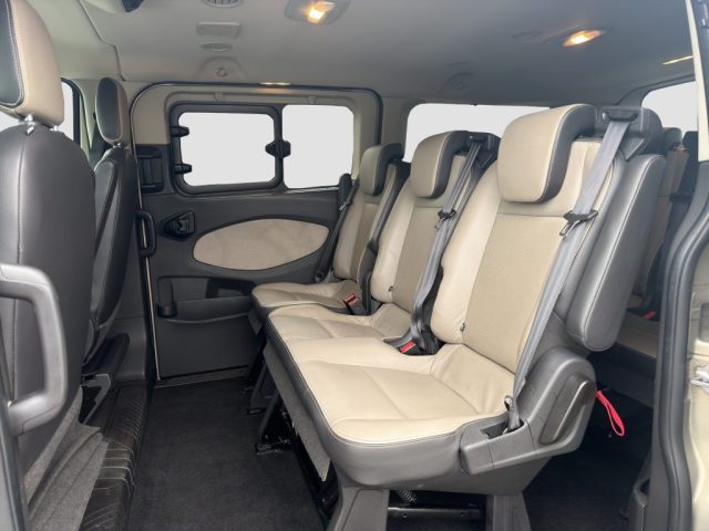 FORD Tourneo Custom usata 9