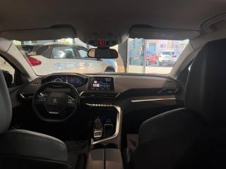 PEUGEOT 3008 usata, con Controllo automatico clima