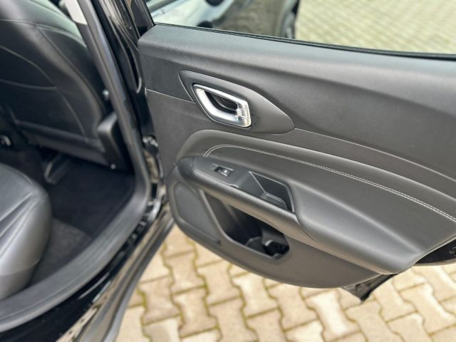 JEEP Compass usata, con Servosterzo