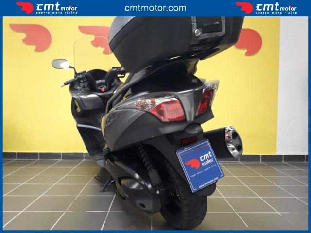 HONDA Silver Wing 400 usata 1