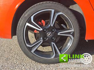 OPEL Corsa usata, con Touch screen