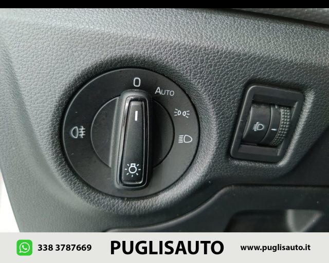 SKODA Kamiq usata, con Autoradio digitale