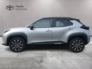 TOYOTA Yaris Cross usata, con Autoradio