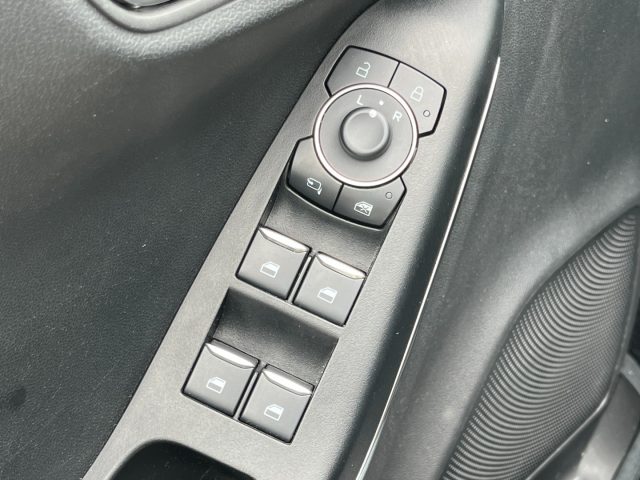 FORD Puma usata, con Fendinebbia