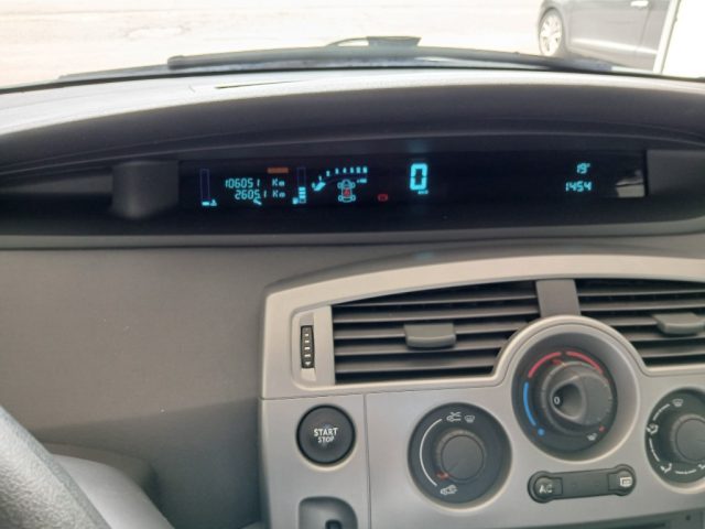 RENAULT Scenic usata, con MP3