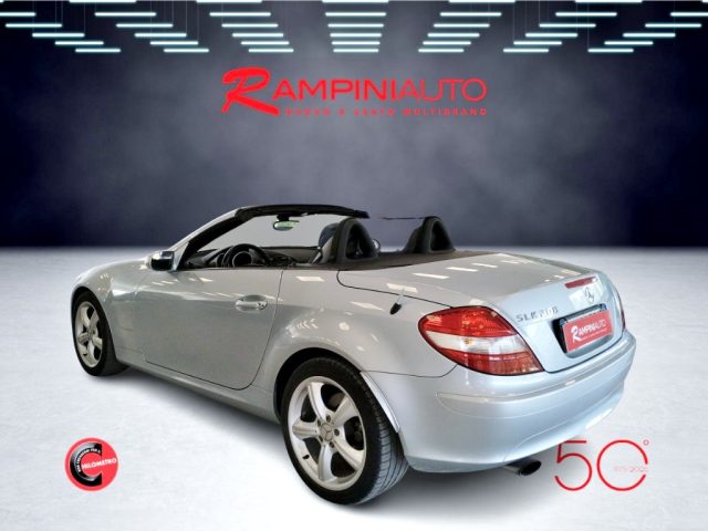 MERCEDES-BENZ SLK 200 usata 12