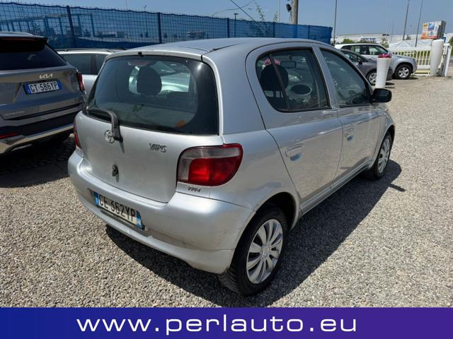 TOYOTA Yaris usata, con Alzacristalli elettrici