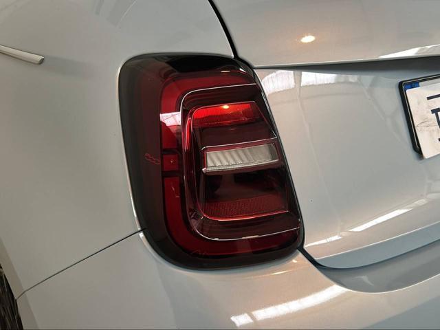 FIAT 500 usata, con MP3