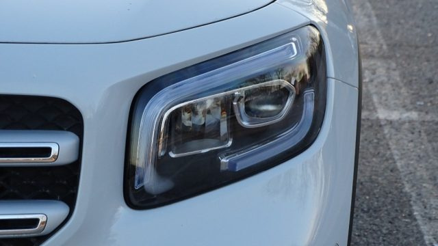 MERCEDES-BENZ GLB 200 usata, con Sedile posteriore sdoppiato