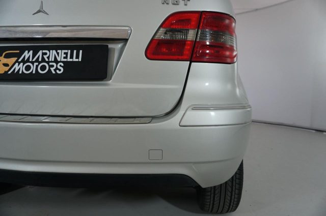 MERCEDES-BENZ B 180 usata, con Bracciolo