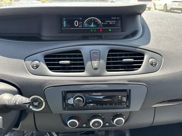 RENAULT Scenic usata, con Climatizzatore