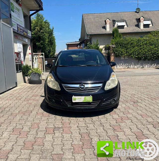 OPEL Corsa usata, con Cruise Control