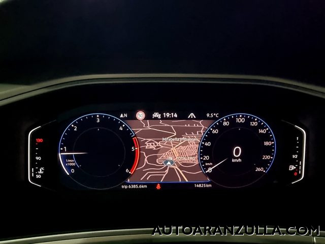 VOLKSWAGEN T-Roc usata, con ESP