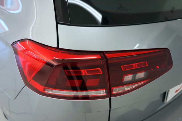 VOLKSWAGEN Passat Variant usata, con Bluetooth