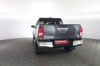 TOYOTA Hilux usata 4