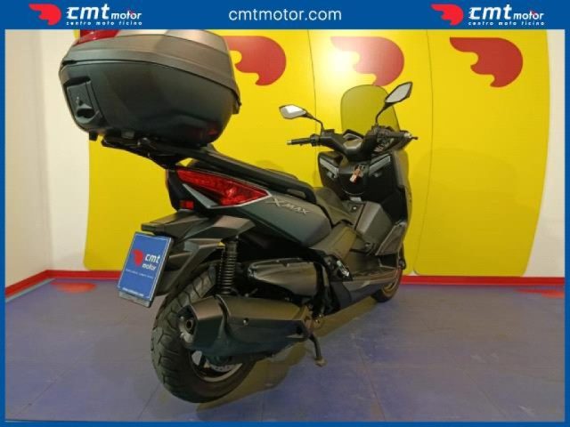 YAMAHA X-Max 400 usata 4