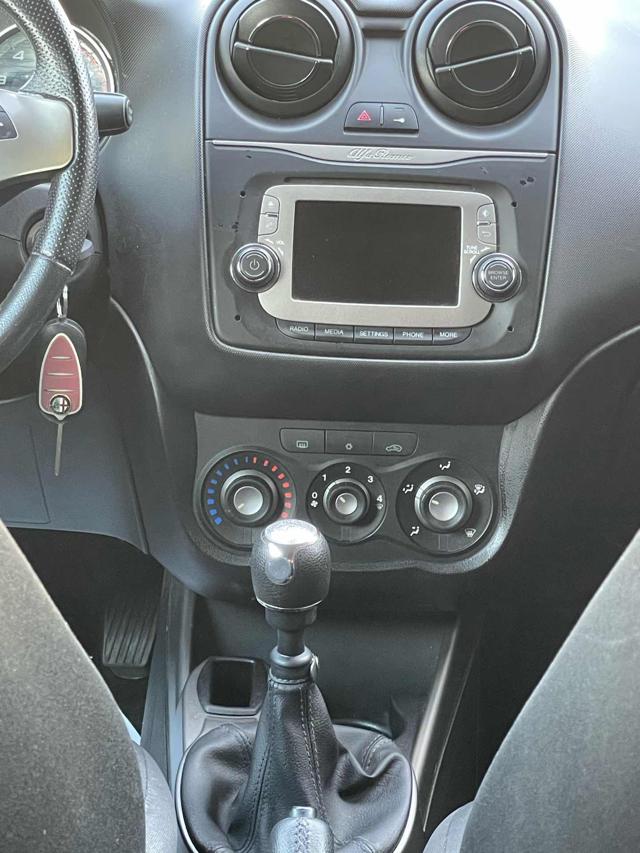 ALFA ROMEO MiTo usata, con Volante in pelle
