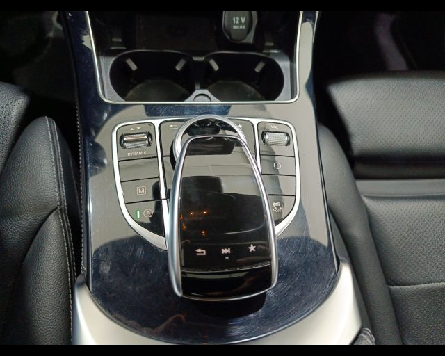 MERCEDES-BENZ GLC 220 usata, con Sensori di parcheggio posteriori