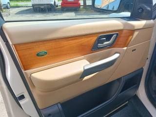 LAND ROVER Range Rover Sport usata, con Interni in pelle