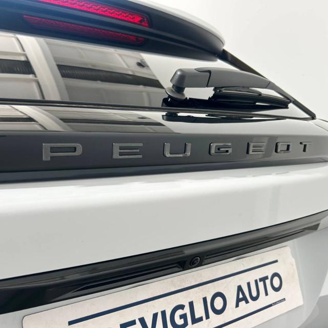 PEUGEOT 2008 usata, con Sensori di parcheggio anteriori