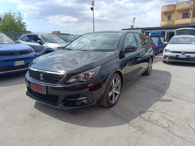 PEUGEOT 308 usata, con Airbag