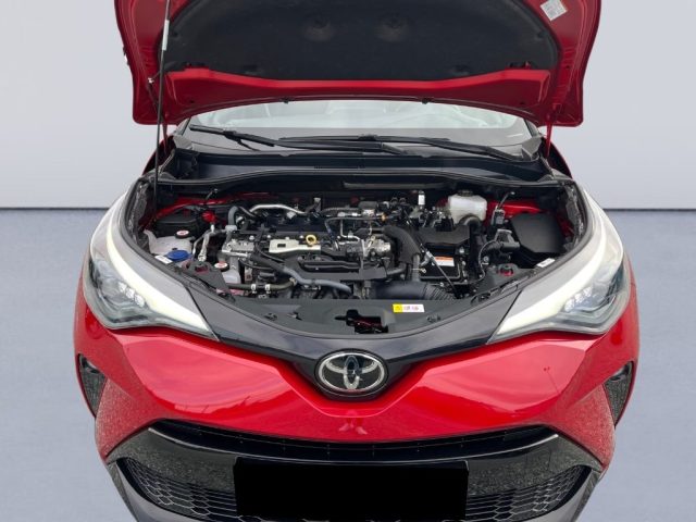 TOYOTA C-HR usata, con Volante in pelle