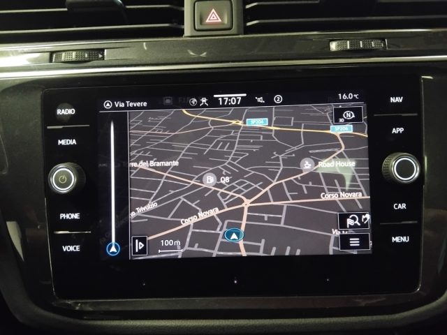 VOLKSWAGEN Tiguan usata, con Riconoscimento dei segnali stradali