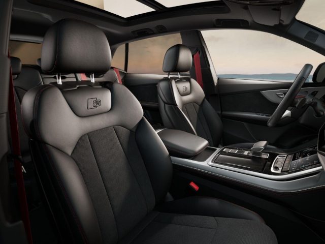 AUDI Q8 usata, con Chiusura centralizzata